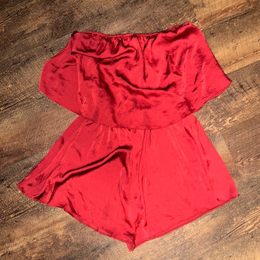 Women’s boutique romper. Size medium